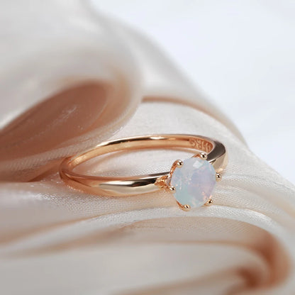 Kinel Damenring aus 585er Roségold mit weißem Zirkon